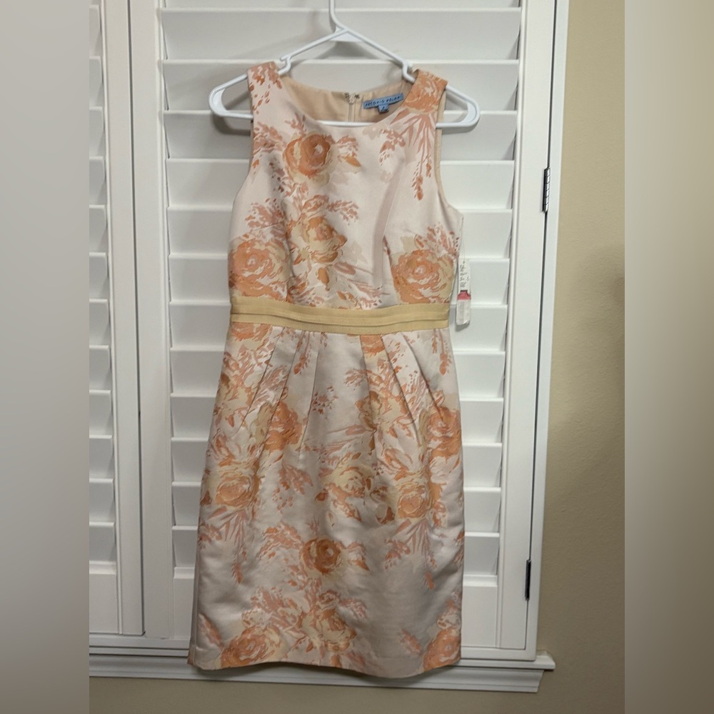 ANTONIO MELANI Cream Floral Sheath Dress with Peach Accents